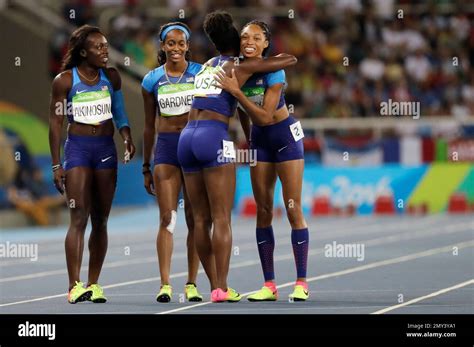 united states 4x100 meter relay team morolake akinosun left allyson felix right tianna