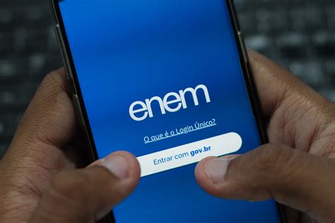 Os treineiros, estudantes que ainda não concluíram ou não irão concluir o ensino médio em 2021, só podem participar da versão impressa. Enem 2021: inscrições iniciam nesta quarta