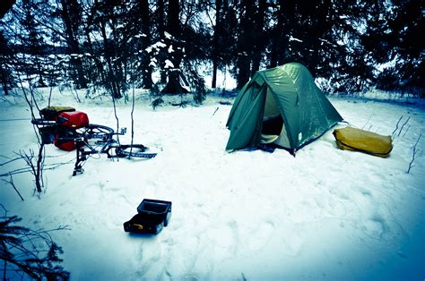 Simple Tricks To Stay Warmer When Camping In Winter