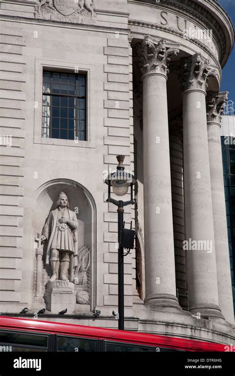 South Africa House Trafalgar Square London Uk Stock Photo Alamy