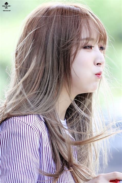 See more ideas about mamamoo moonbyul, moonbyul, mamamoo. Mamamoo - Moonbyul | Moonbyul, Cada menina, Mamamoo