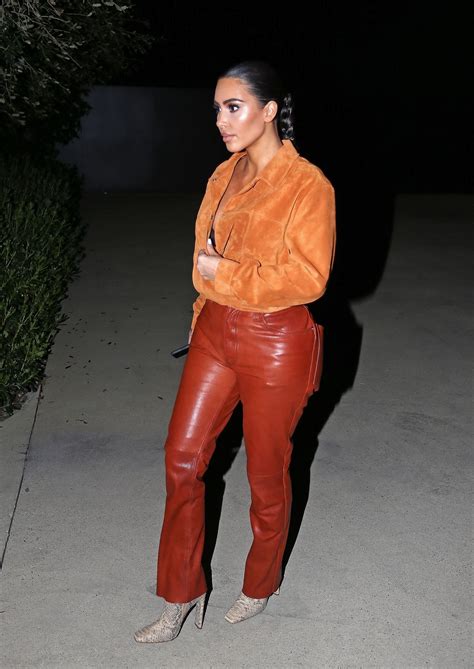 Welcome to kardashian world, the number one fansite for everything kardashian/jenner related! KIM KARDASHIAN Night Out in Malibu 08/31/2020 - HawtCelebs