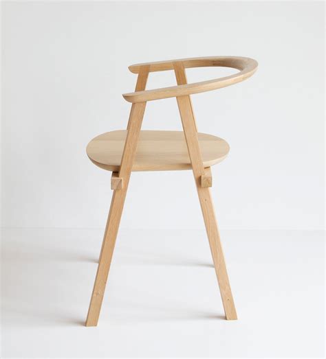 In addition to the many chairs you could get for your workplace, there are the wood office chairs. Oak Wood Minimalist Chair by Oato - Design Milk