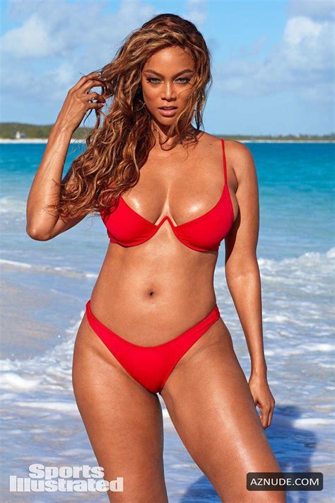 Tyra Banks Sexy by Laretta Houston forÂ the Sports Illustrated Swimsuit Issue in Great