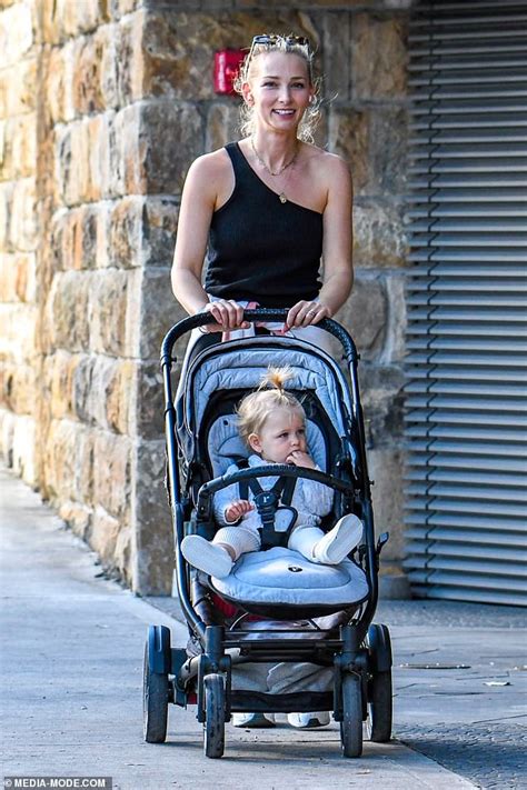 Anna Heinrich Beams As She Enjoys A Walk With Her Daughter Elle Amid