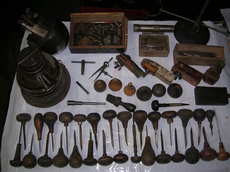 Discover and shop for wood carving tools & wood engraving tools of the highest quality. Watchmakers Engraving Tools