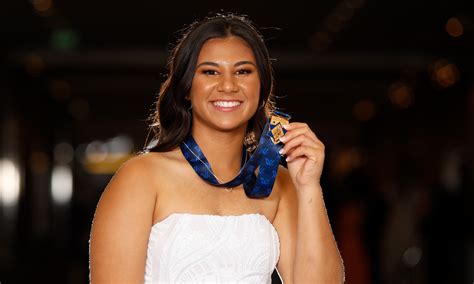 Hannah Ewings Wins 2022 Nab Aflw Rising Star Award Sanfl