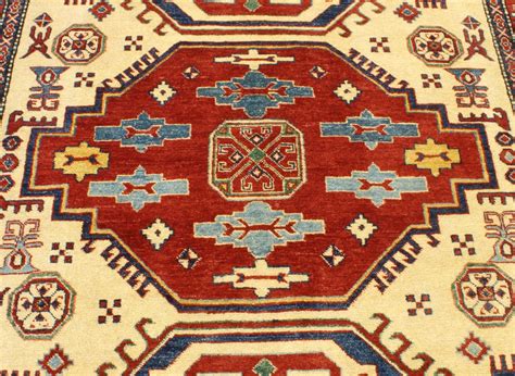 Kerman is a city in persia. Turkmene Teppich | Teppich-Paradies Muigg
