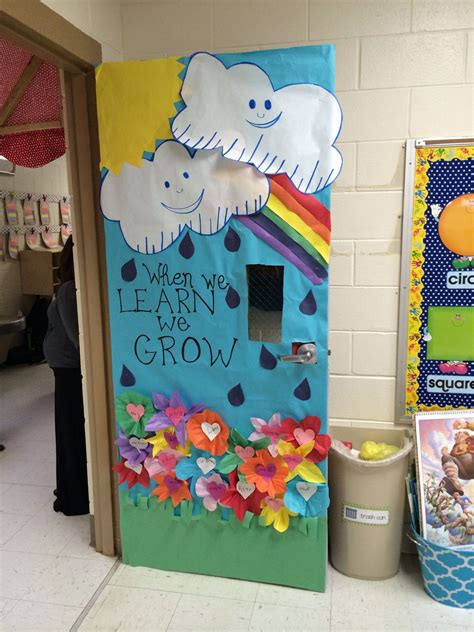 60 Awesome Classroom Doors For Back To School