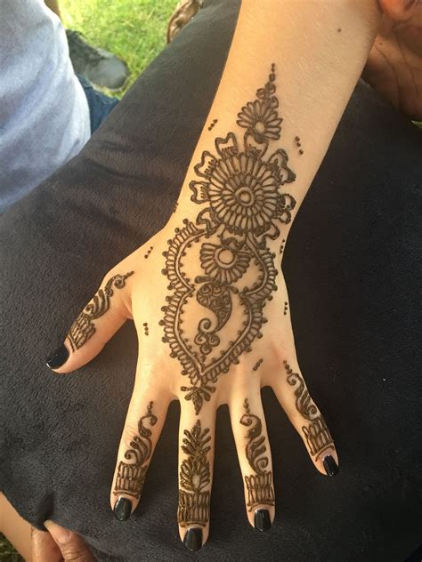 Pin By Ranjan Roy On My Henna Picture Henna Hand Tattoo Henna