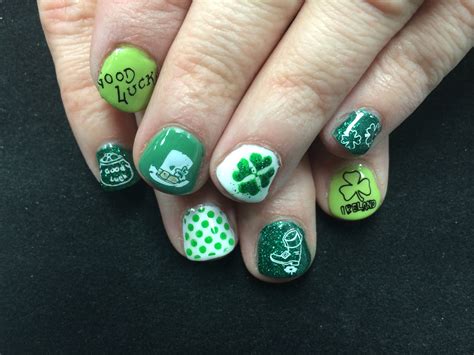 To attend the celebrations, you are required to wear shamrocks and green clothing. Angie the little leprchaun | St patricks day nails, Nail ...
