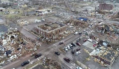 Kentucky Tornadoes Death Toll Likely To Pass 100 Governor Says