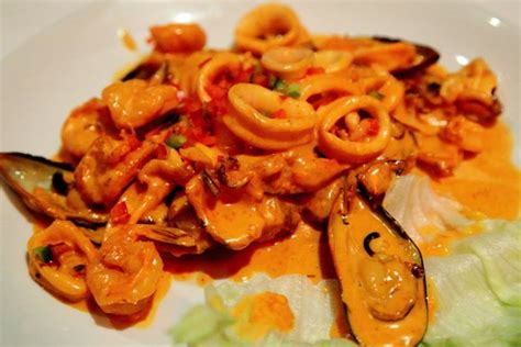 La cocina del pescado es una cocina esencialmente rápida y sencilla. Pescado a lo Macho ⇒ Receta Paso a Paso!【+Secreto de ...