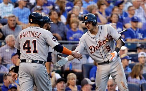 Tigers Defeat Royals 6 5 To End Trip