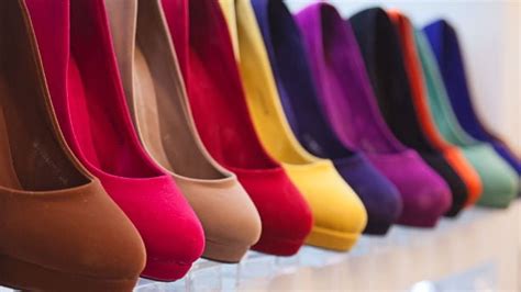 List Of Shoes And Footwear Manufacturers In India Our Top 8 Picks