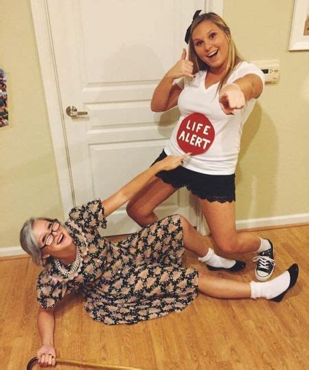 30 best duo halloween costumes for bffs society19 halloween costumes for bffs duo halloween