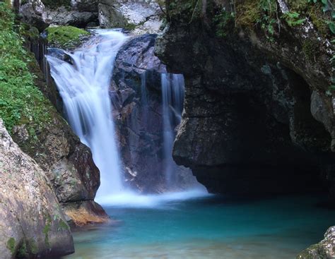 Tons of awesome free screensavers and backgrounds to download for free. Waterfall Screensavers Wallpapers (47+ images)