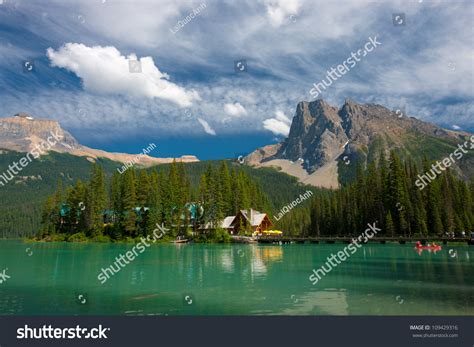 Emerald Lake At Banff National Park Alberta Canada Stock Photo