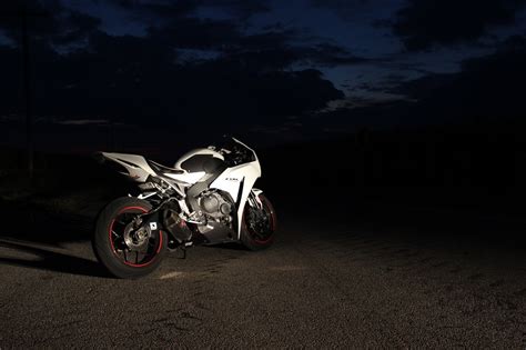Honda Cbr1000rr Wallpapers 72 Pictures