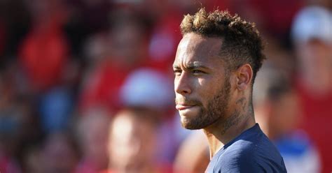 Get the city transfer window latest, team news,. Why Neymar prefers Arsenal transfer over Manchester United ...