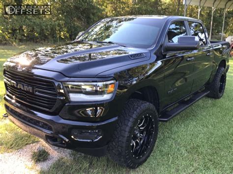 2019 Ram 1500 With 20x10 18 Fuel Vandal And 33125r20 Nitto Ridge