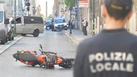 Motociclista Muore Nello Schianto Sotto Il Cottolengo A Torino La