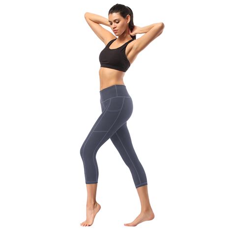 9881 Gray Capri Yoga Pants