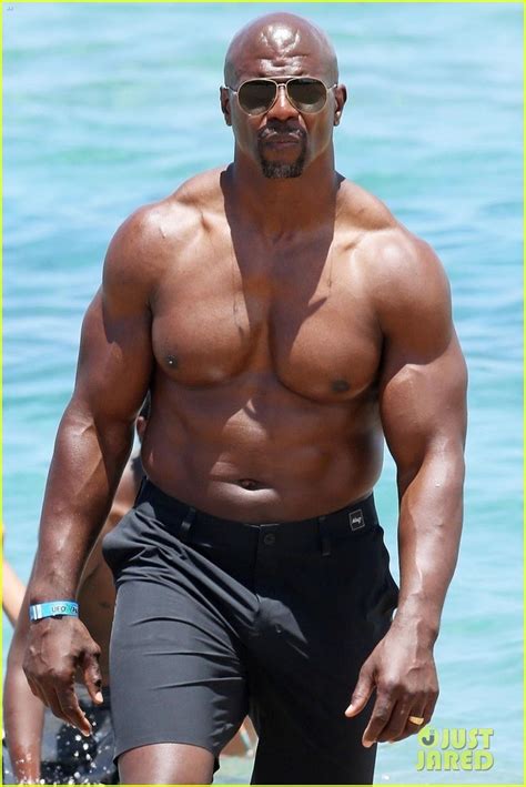 actor terry crews shows off his buff body while celebrating 50th birthday on the beach photos