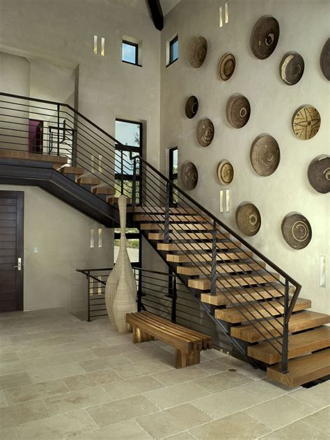 27 Stylish Staircase Decorating Ideas Staircase Wall Decor Stairway