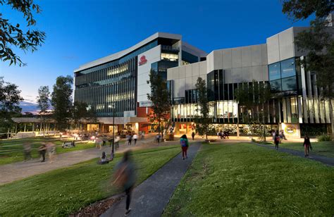 Griffith University Studer På Griffith I Brisbane Kilroy