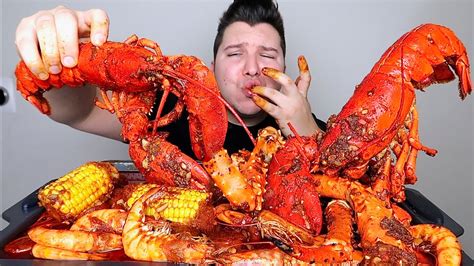 Asmr Giant King Crab Seafood Boil Drenched In Smackalicious Sauce No Sexiz Pix