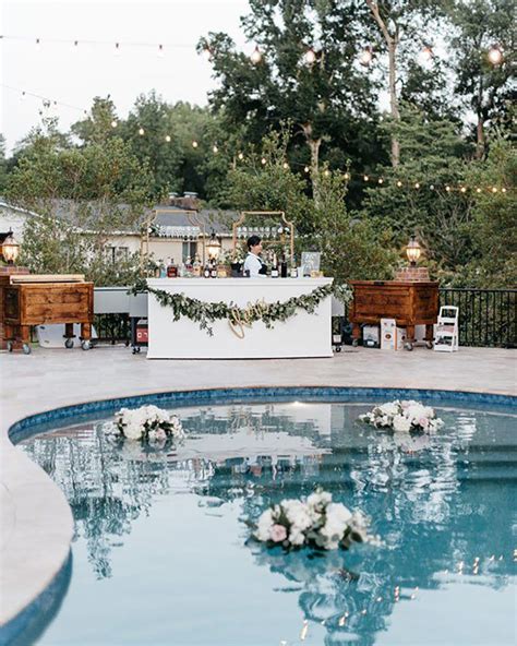 21 Wedding Pool Party Decoration Ideas For Your Backyard Wedding