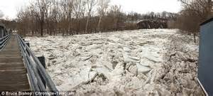 Arctic Ice Jams Wrecking Property Across The Midwest Daily Mail Online
