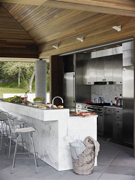 Outdoor Kitchens That Will Make You Never Want To Cook Inside Again