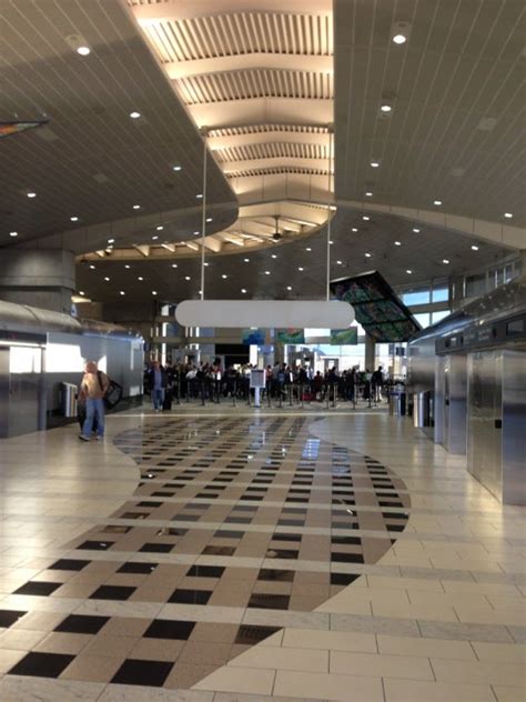 Tampa International Airport Tpa 5507 W Spruce St Tampa Fl Services