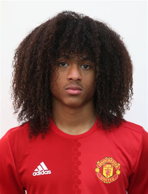 Discover everything you want to know about tahith chong: Manchester United Chong