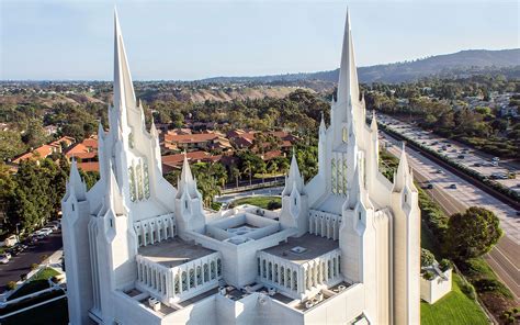 Services San Diego Temple San Diego Usa Mormon Temple