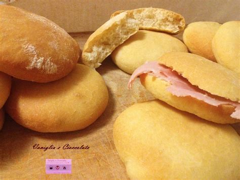 Il pane di grano duro è un lievitato comune e dal sapore antico. Pane di grano duro | Ricetta facile con lievito madre