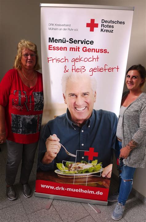 Wenn Das Mittagessen Nach Hause Kommt Der Menü Service Des Deutschen