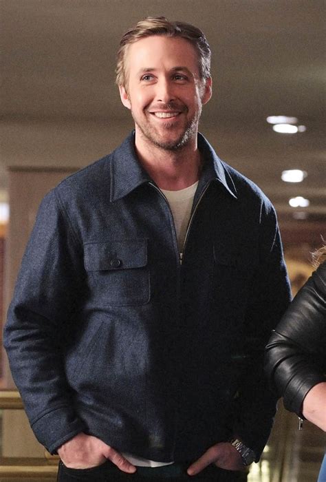 Ryan Gosling To Host Saturday Night Live This Weekend Looks Cute In