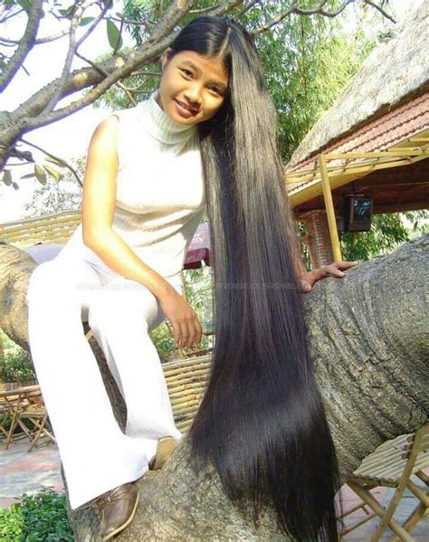 Lovely Hong Long Hair Women Long Hair Styles Super Long Hair