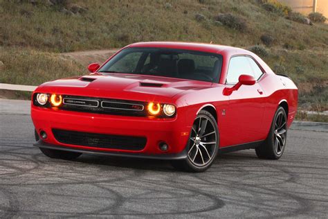 Which is faster SRT or Scat Pack?