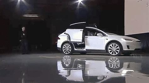 Teslas Model X Falcon Door Development Issues Are Now Legal Issues