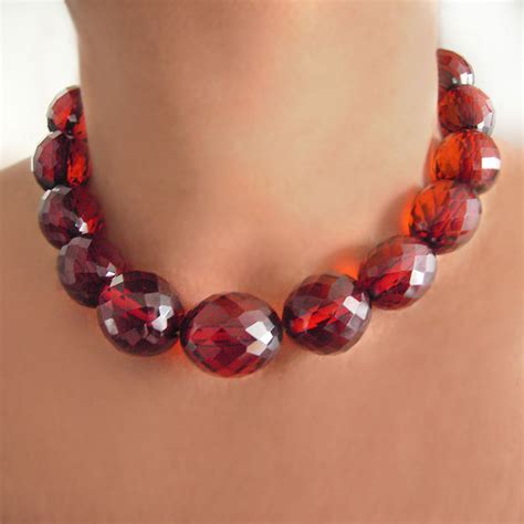 Cherry Red Amber Bakelite Necklace 20s Cut Translucid From