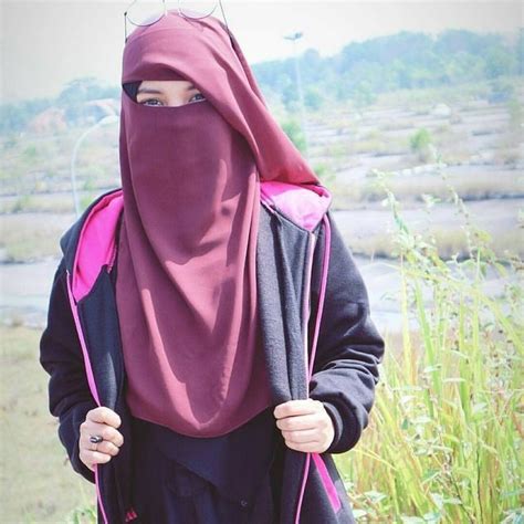 Pin Oleh Nauvari Kashta Saree Di Hijabi Queens Pejuang Wanita Wajah Wanita