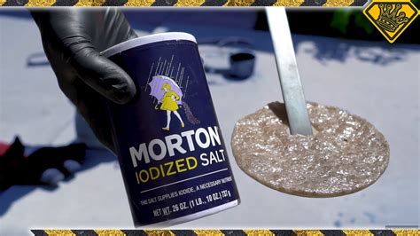 Flash Freezing Molten Salt Youtube
