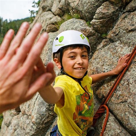 Rock Climbing Courses Classes And Lessons In Denver Boulder And Estes