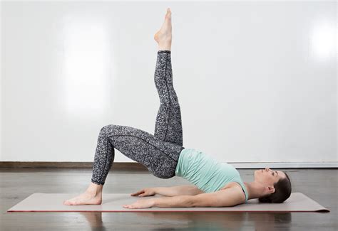 Easy Pilates Workout At Home Workoutwalls