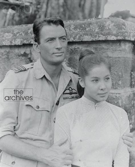 Gregory Peck And The Burmese Actress Win Min Than In Gadaladeniya Temple