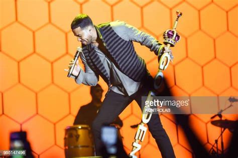 Singer Romeo Photos And Premium High Res Pictures Getty Images